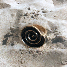Round Geometric Ring - BARUCH Style